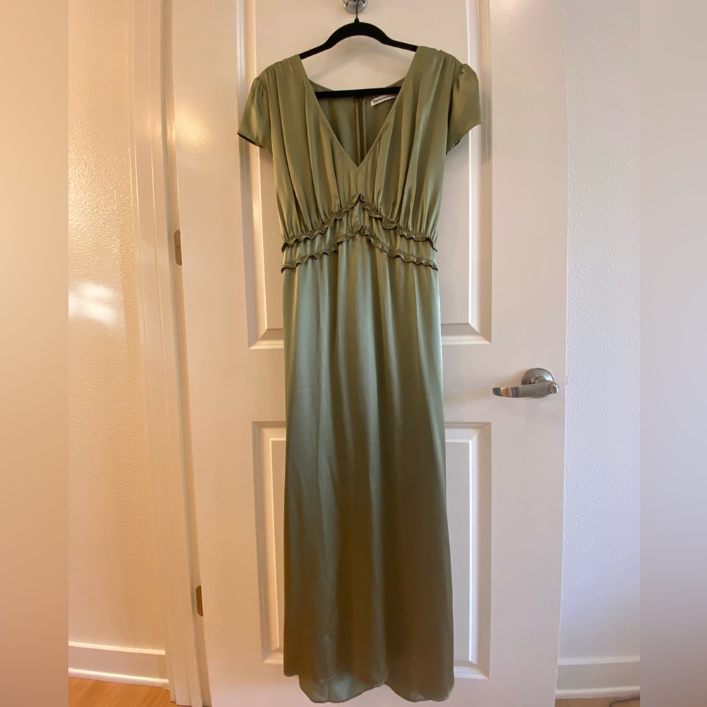 Reformation Kaye Silk Dress size 16 green new without tags